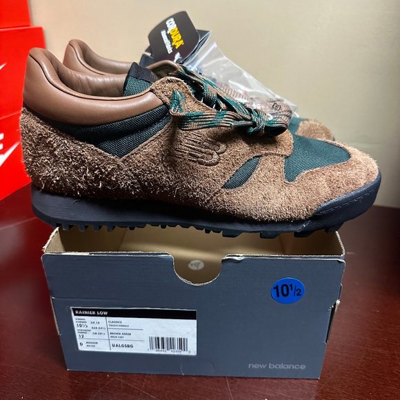 New Balance Mens Brown Green Rainier Low UALGSBG Hiking Boot Size US 10.5D